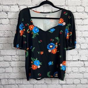 Loft petite large floral knit blouse